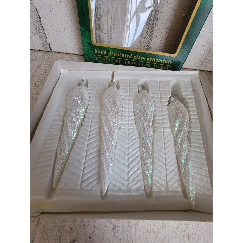 Christmas classics vintage snow icicle glass ornament set Xmas home decor